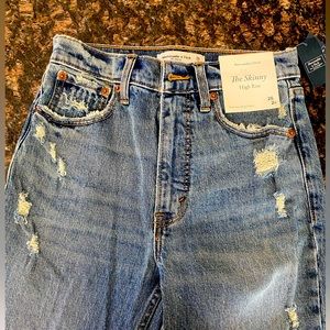Brand new Abercrombie and Fitch skinny jeans
